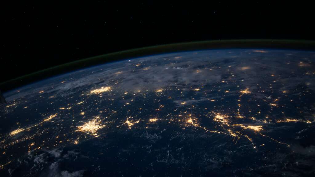 nasa Q1p7bh3SHj8 unsplash | Quentinvest